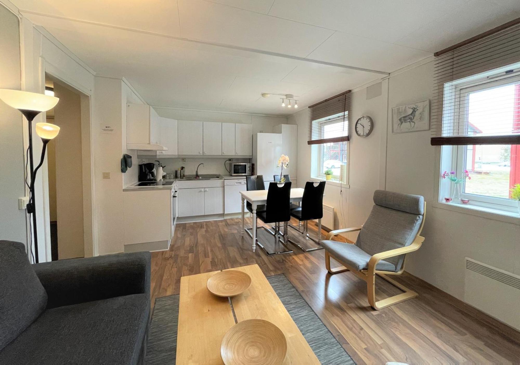 Lassiebyn 10 Entire Apartment With Parking & Kitchen Branäs Kültér fotó